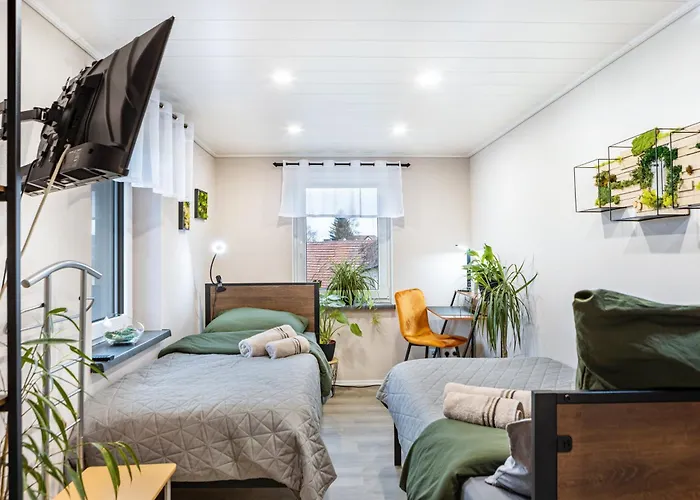 Kirsch בלאנקנהיין